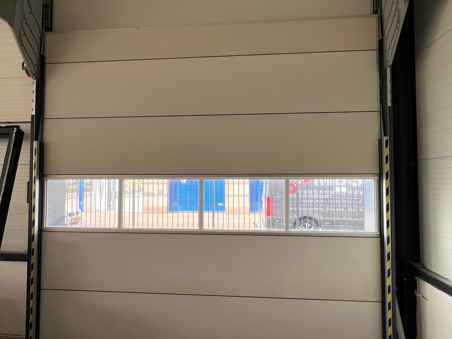 Bekijk foto 5 van Chromiumweg 105-C
