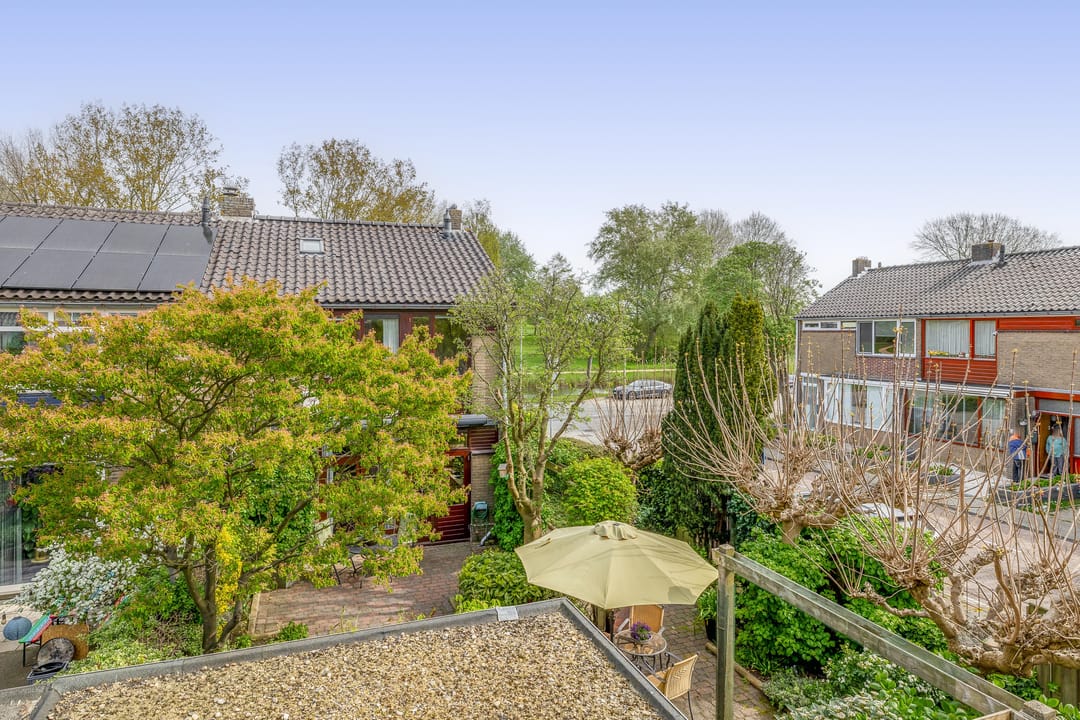 Photo 31 of Esdoornlaan 204