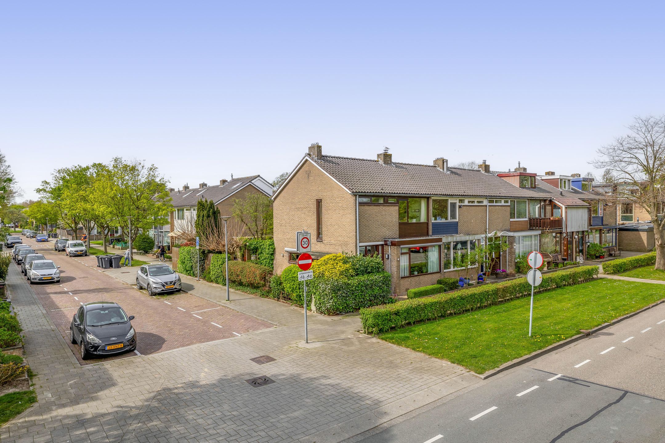 Photo 45 of Esdoornlaan 204