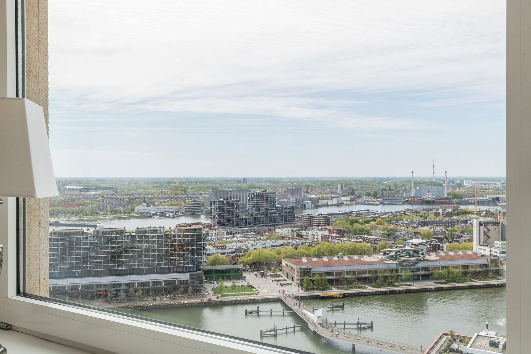 Luxury Apartment with Panoramic Views on the 23rd Floor in New Orleans Tower — 15