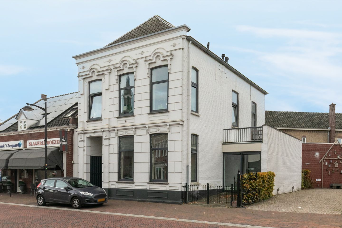 Bekijk foto 1 van Prins Bernhardstraat 10