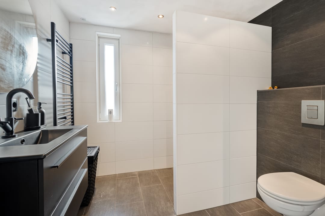 Spacious Family Home with Five Bedrooms and Energy Label A — 17