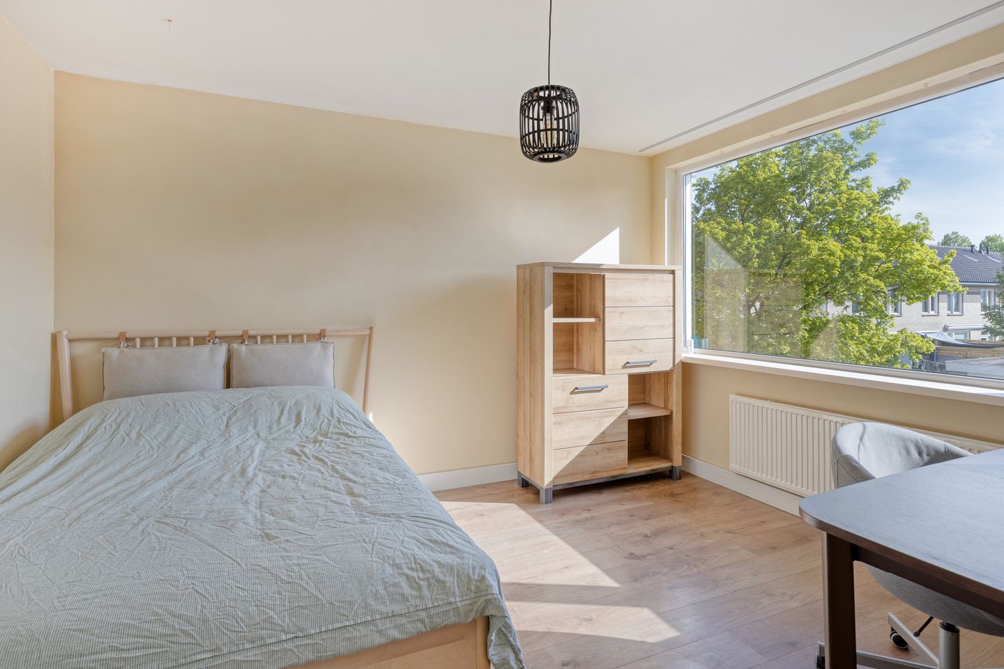 Spacious Family Home with Five Bedrooms and Energy Label A — 25