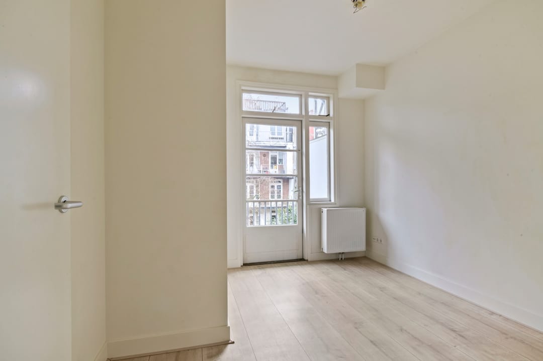 Photo 13 of Newtonstraat 79-2
