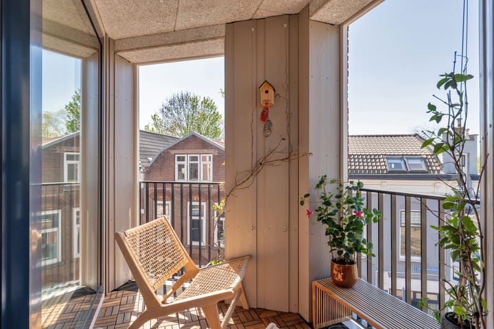 Photo 3 of Bergweg 106-F