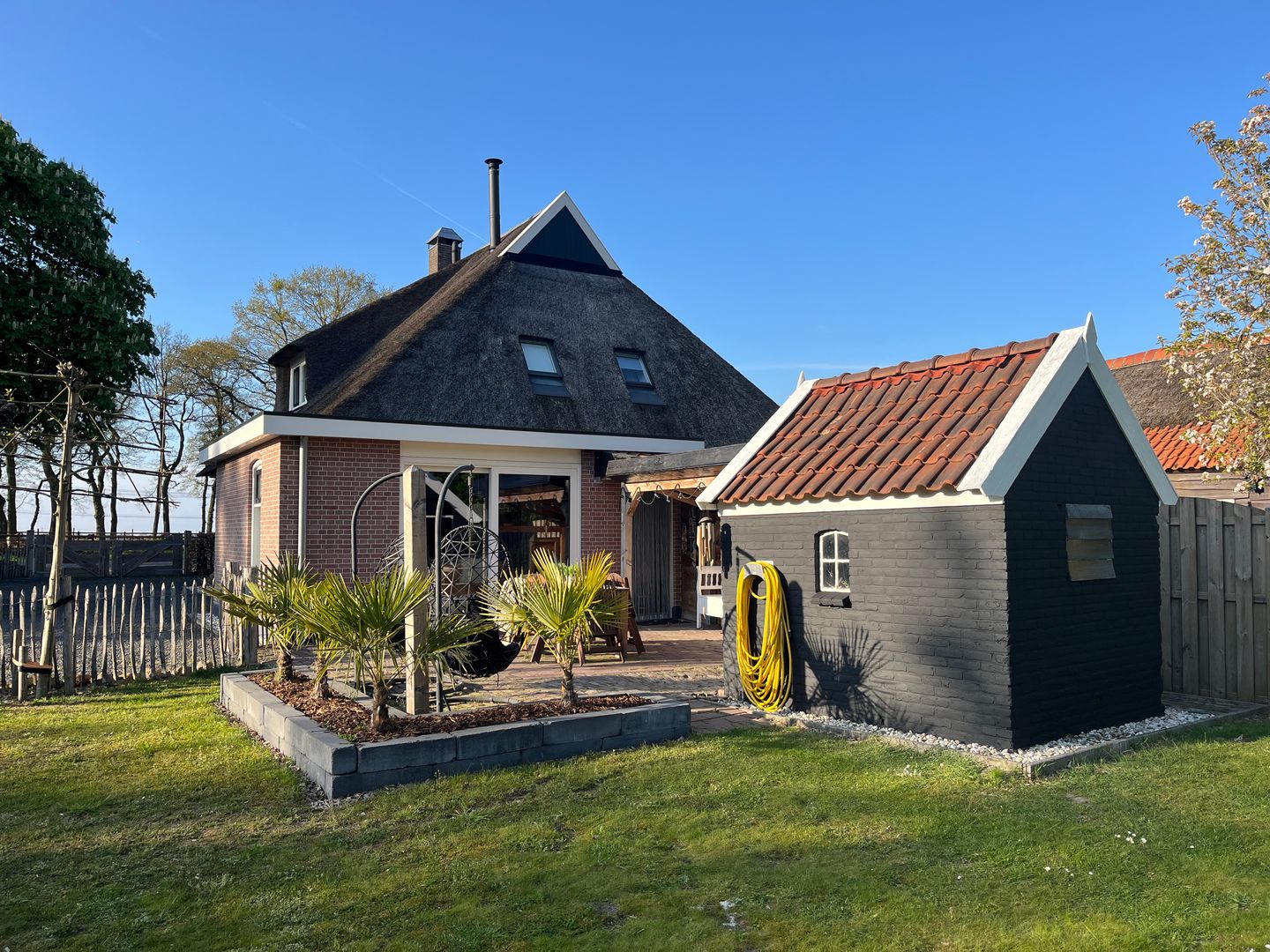 Photo 35 of Emmerhoutstraat 157