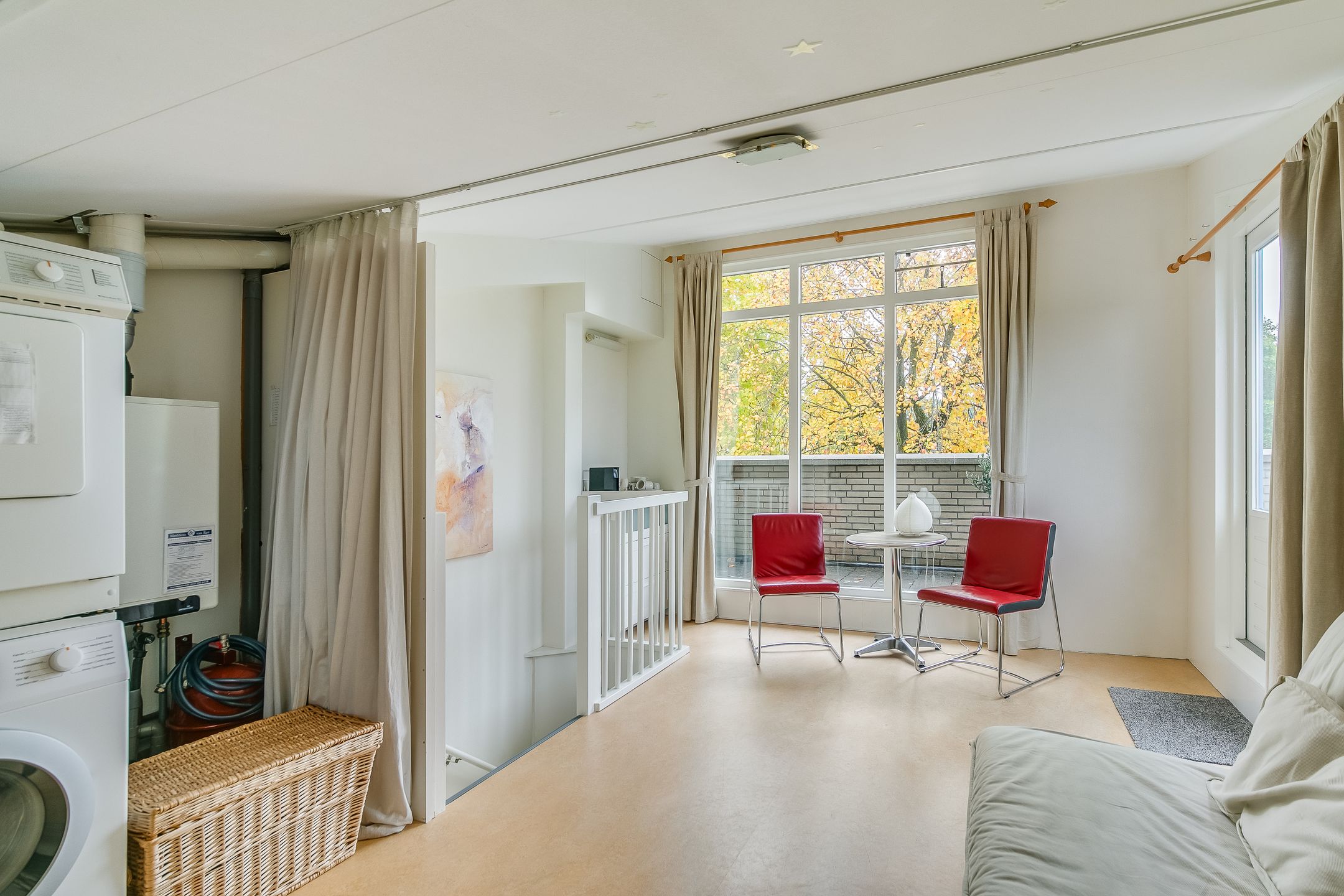 Ruime gezinswoning met 23 meter diepe tuin, garage en dakterras in Zielhorst — 33