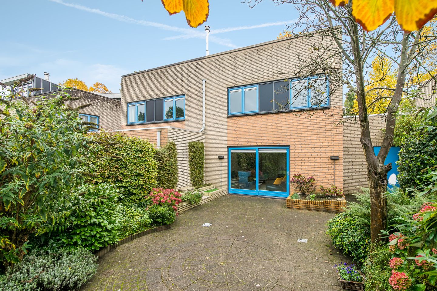 Ruime gezinswoning met 23 meter diepe tuin, garage en dakterras in Zielhorst — 40