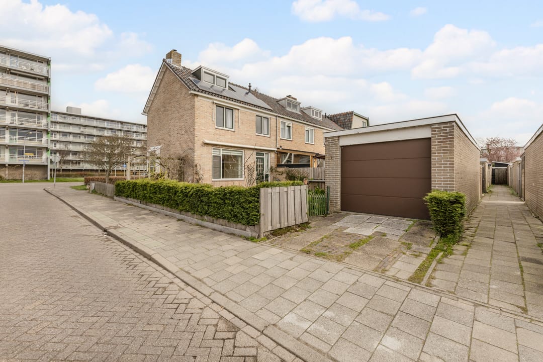 Photo 23 of Koningsvarenstraat 65