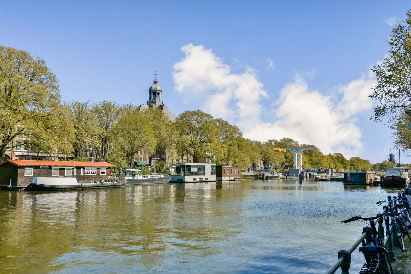 Photo 19 of Nieuwevaart 151