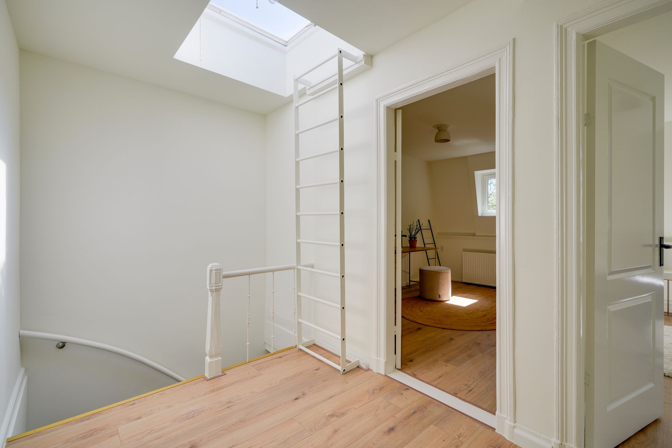 Photo 30 of Alexander Numankade 73-BS