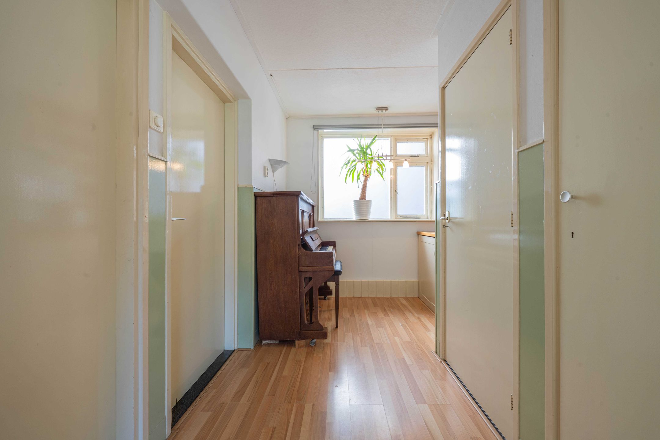 Charming detached home with near park-like garden near the Waal river in Dreumel — 27
