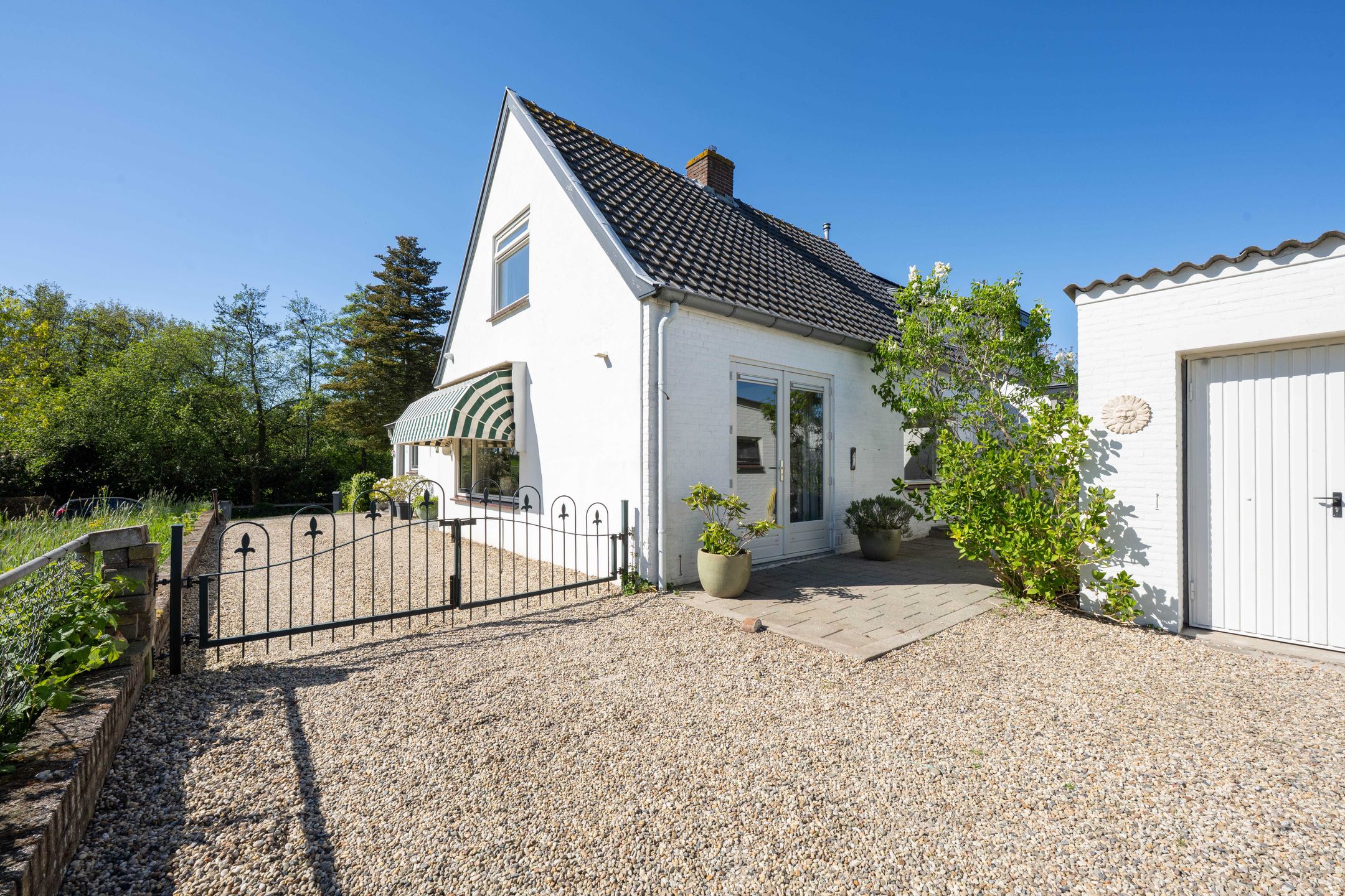 Charming detached home with near park-like garden near the Waal river in Dreumel — 54