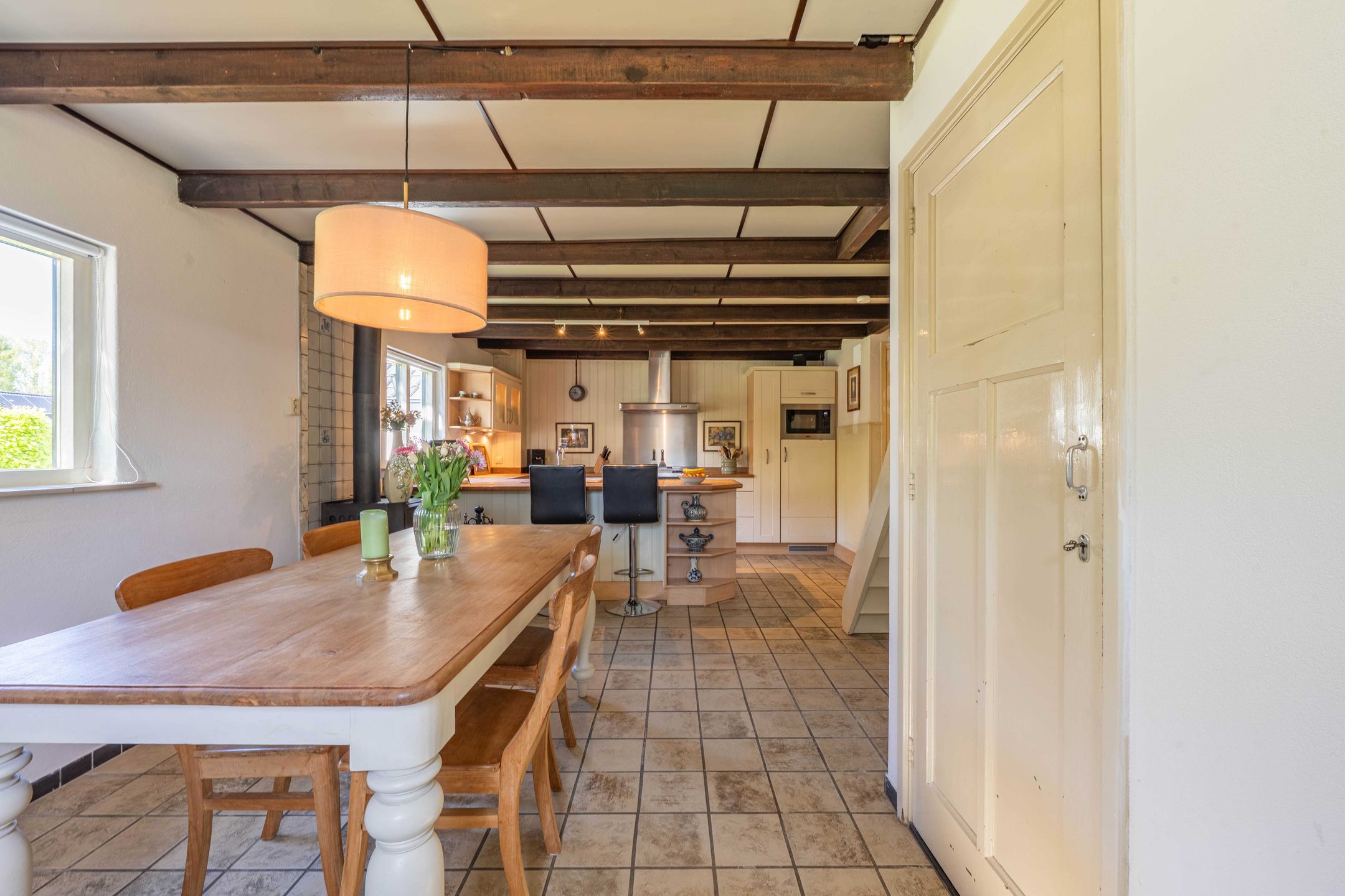Charming detached home with near park-like garden near the Waal river in Dreumel — 15