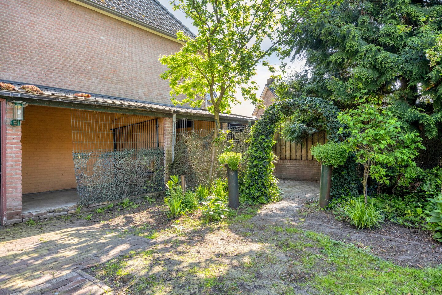 Photo 40 of Schutsboomstraat 13