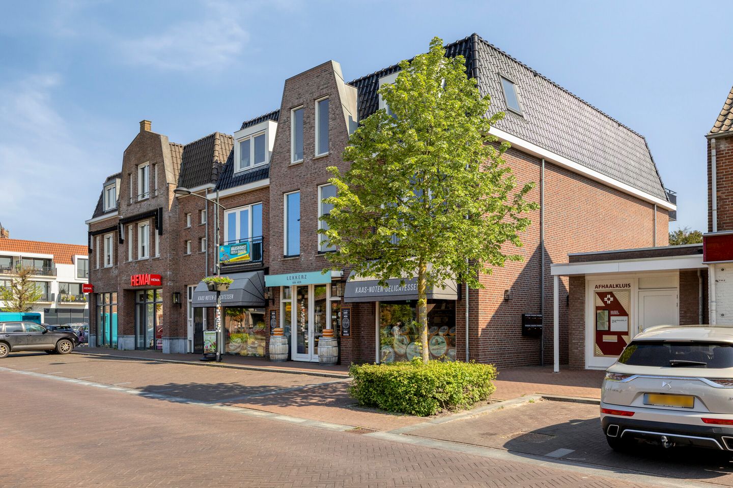 Photo 49 of Schutsboomstraat 13