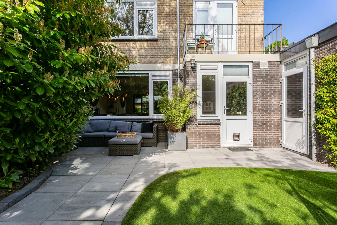 Sustainable Corner Home with 7 Rooms on Green Marelaan — 26