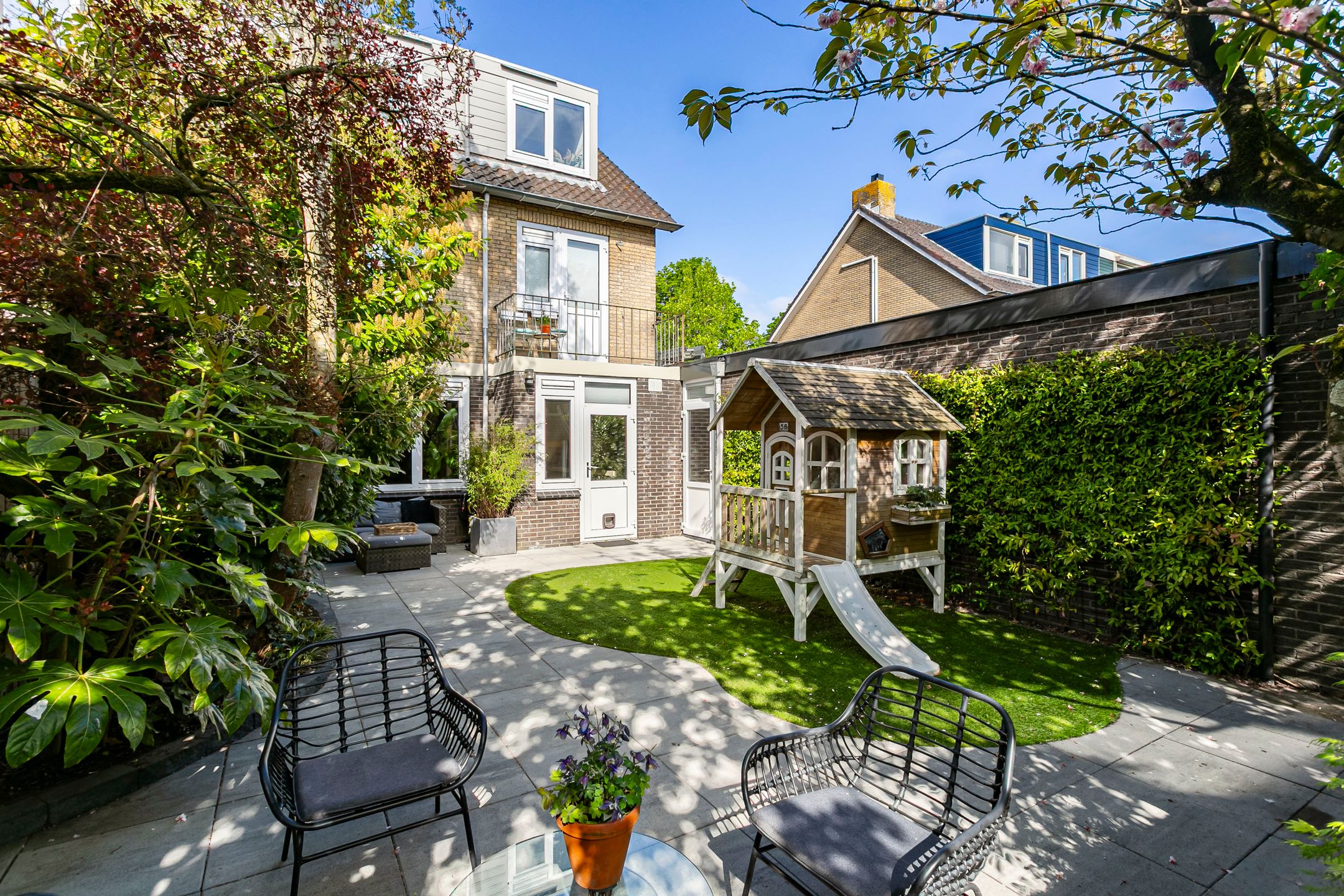 Sustainable Corner Home with 7 Rooms on Green Marelaan — 27