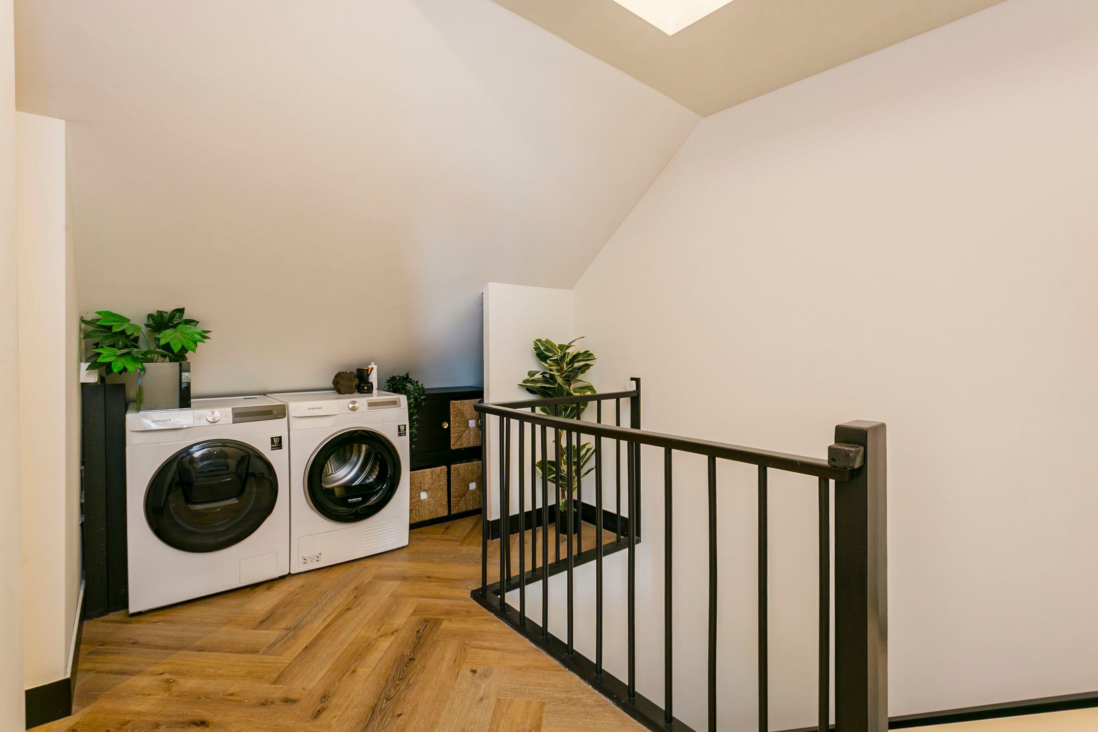 Sustainable Corner Home with 7 Rooms on Green Marelaan — 45