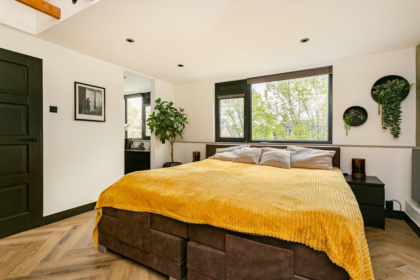 Sustainable Corner Home with 7 Rooms on Green Marelaan — 50