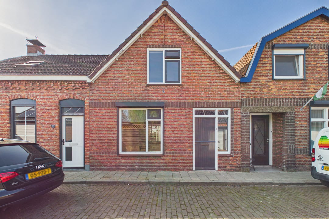 Photo 1 of Te Waterstraat 3