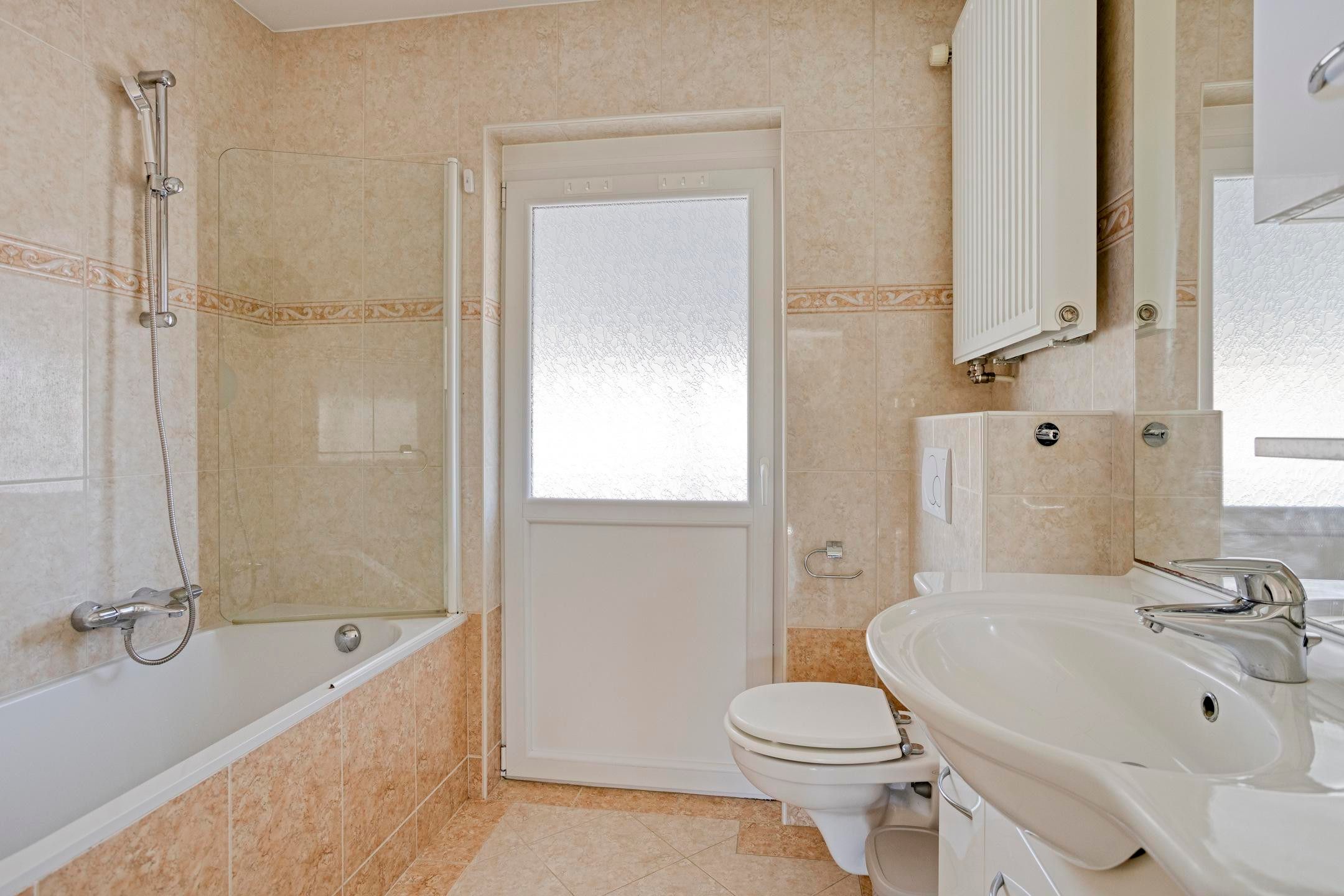 Turn-Key Semi-Detached Family Home in Sought-After Mierlo Location — 27