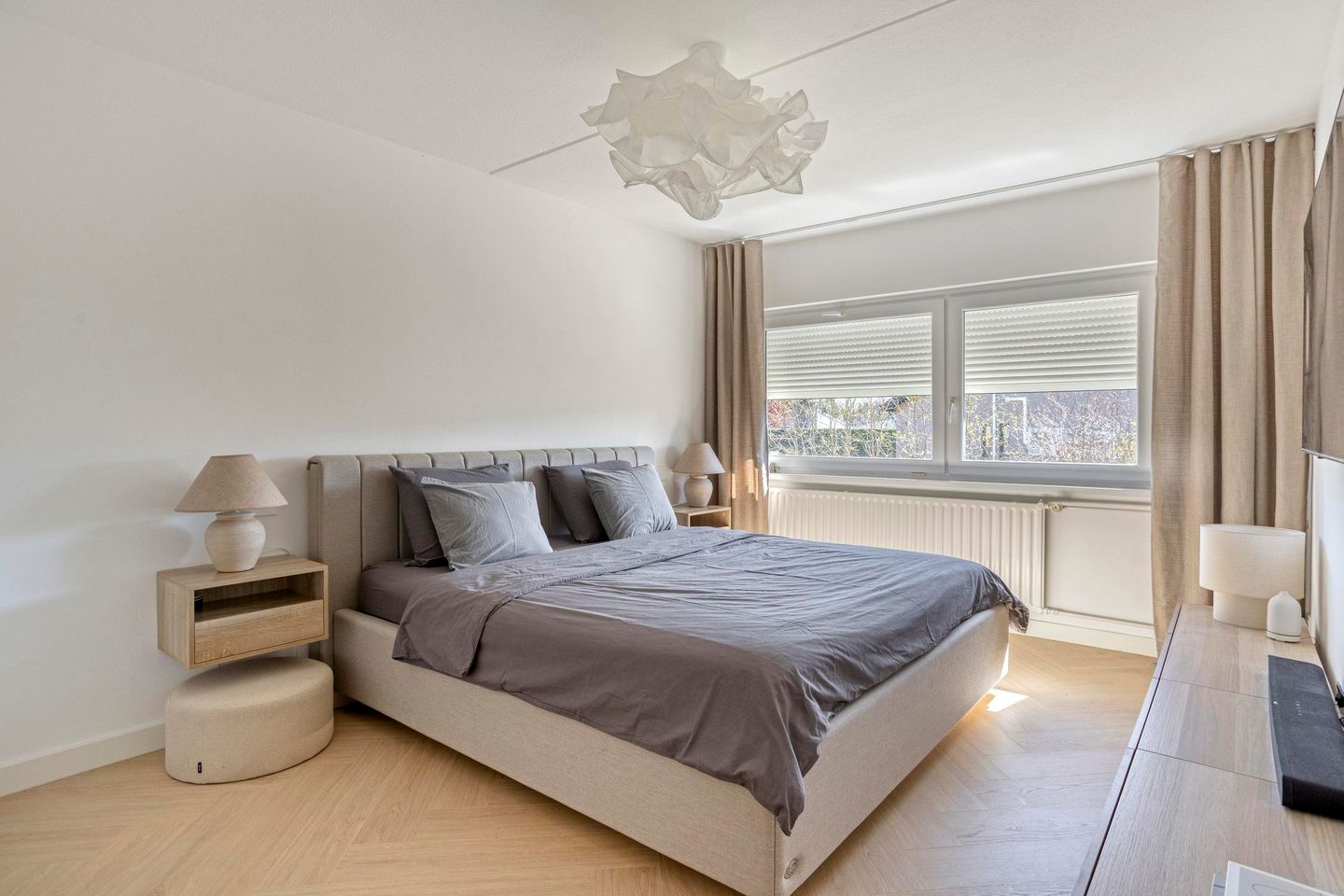 Turn-Key Semi-Detached Family Home in Sought-After Mierlo Location — 25
