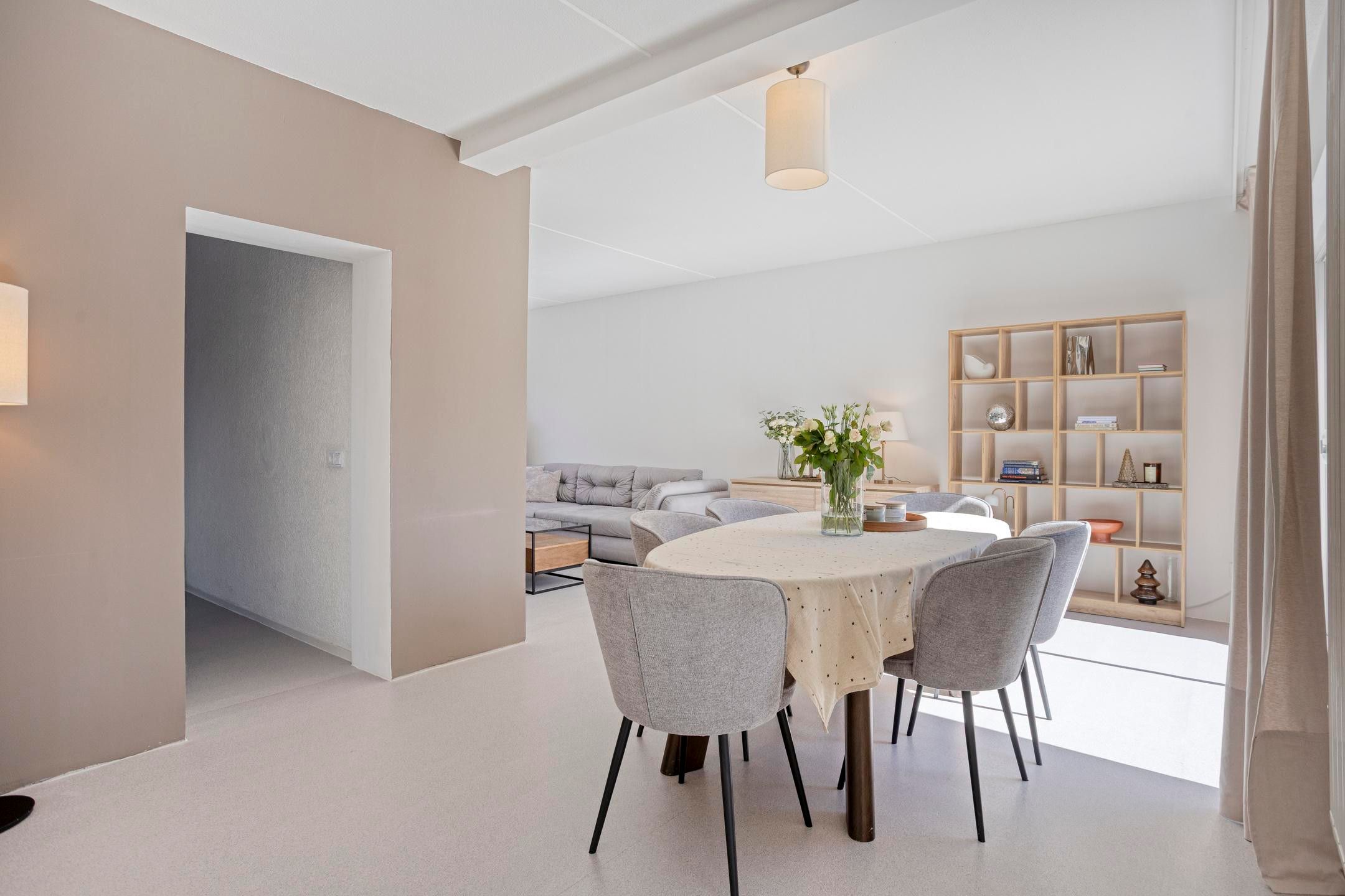 Turn-Key Semi-Detached Family Home in Sought-After Mierlo Location — 12
