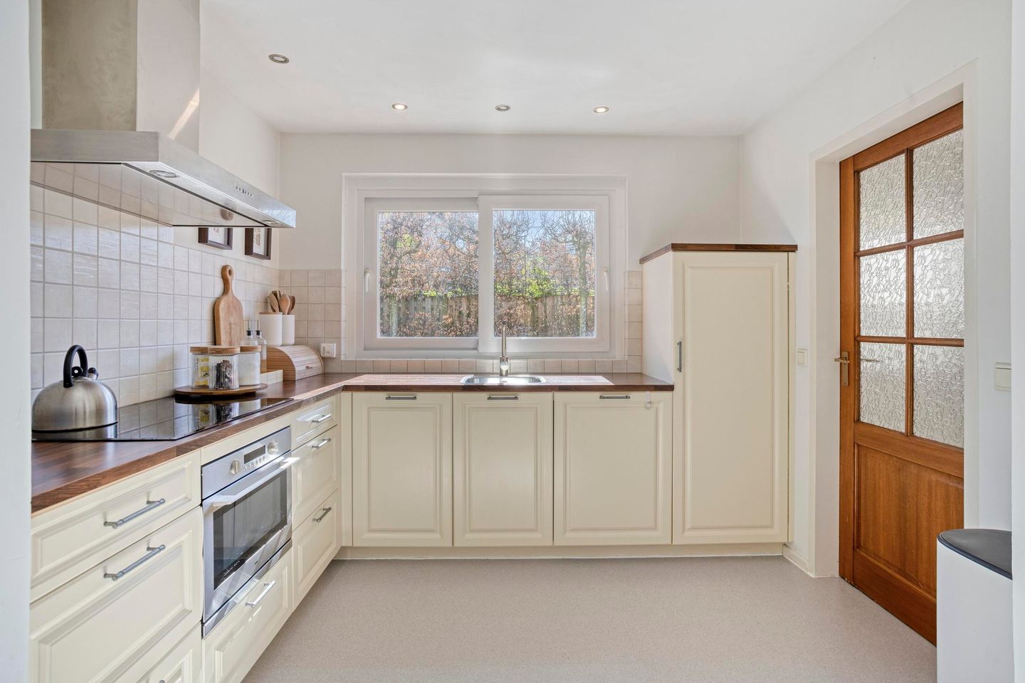 Turn-Key Semi-Detached Family Home in Sought-After Mierlo Location — 14