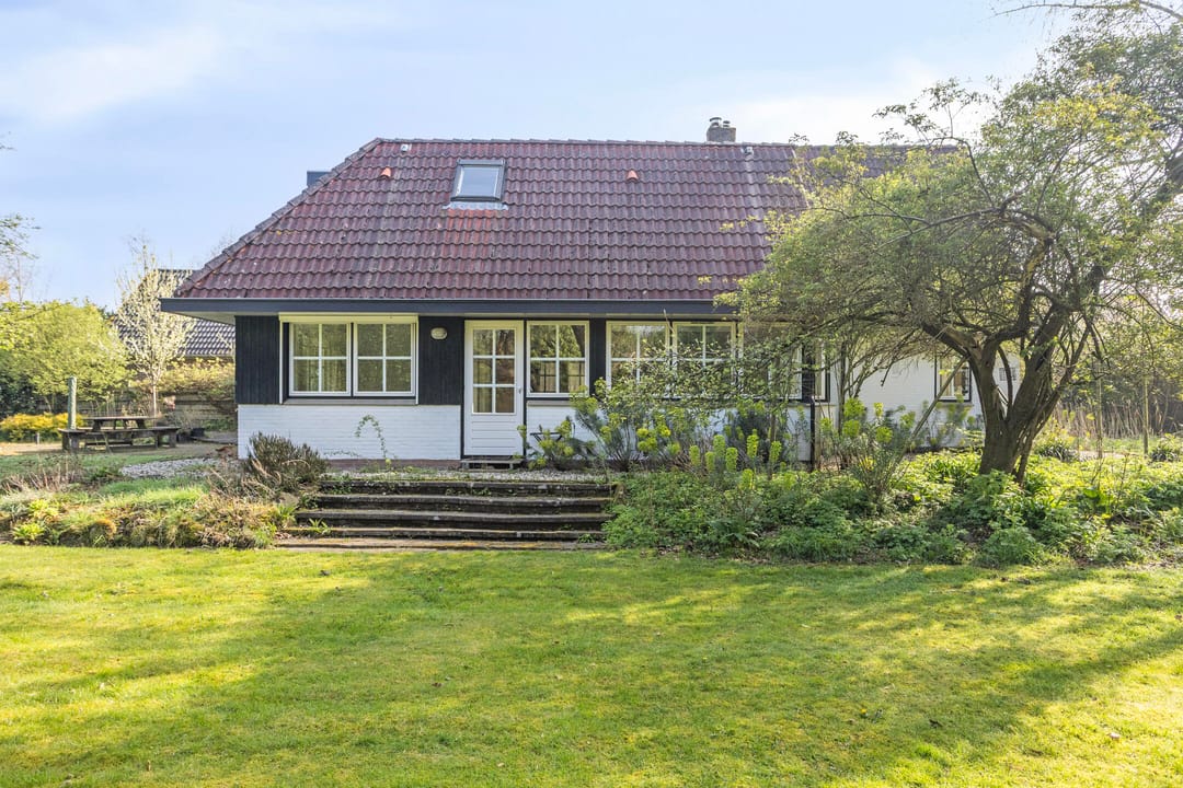 Photo 38 of Oosterstreek 81