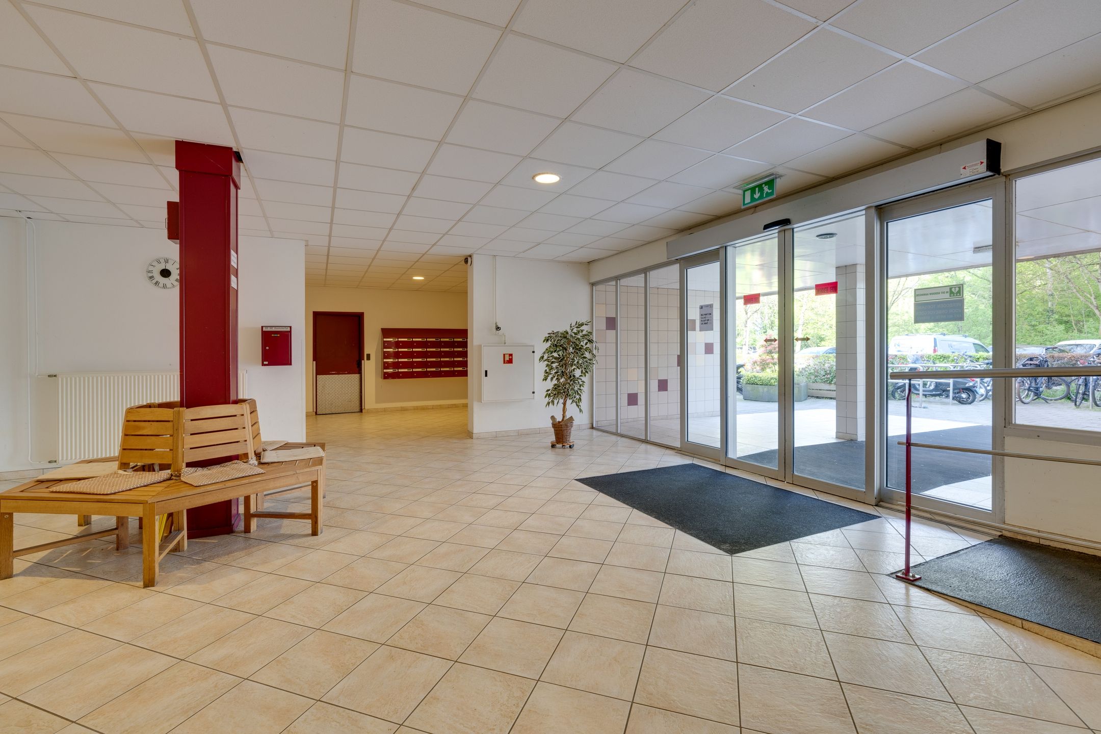 Photo 9 of Burgemeester D. Kooimanweg 893