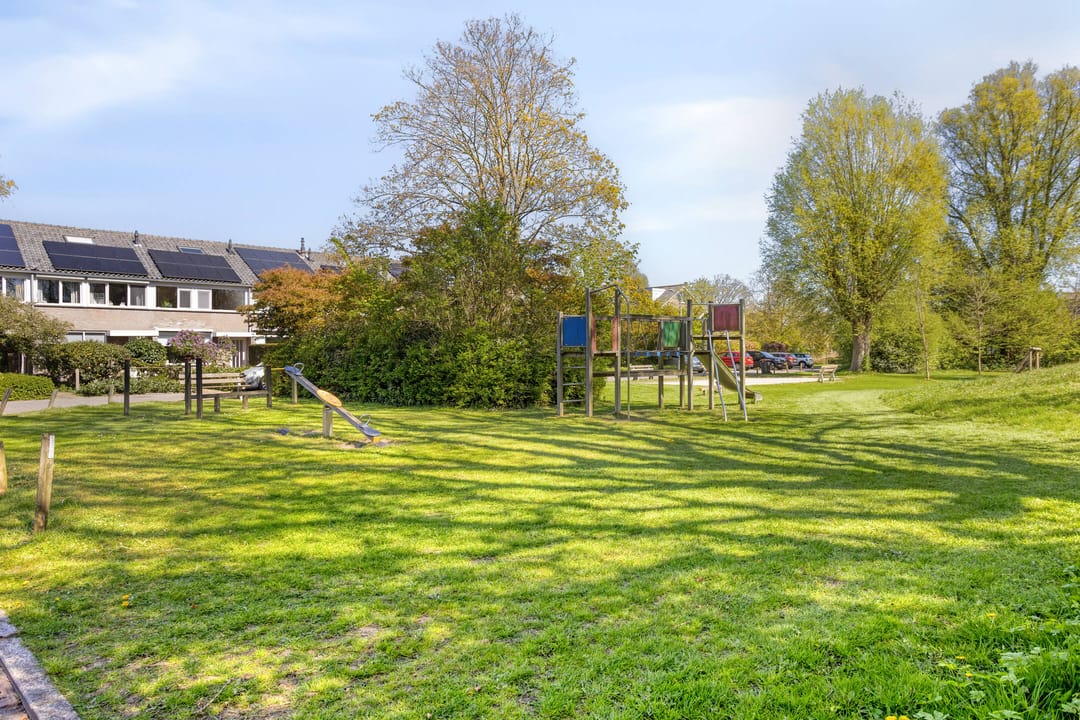 Photo 43 of Van Blaaderenweg 36