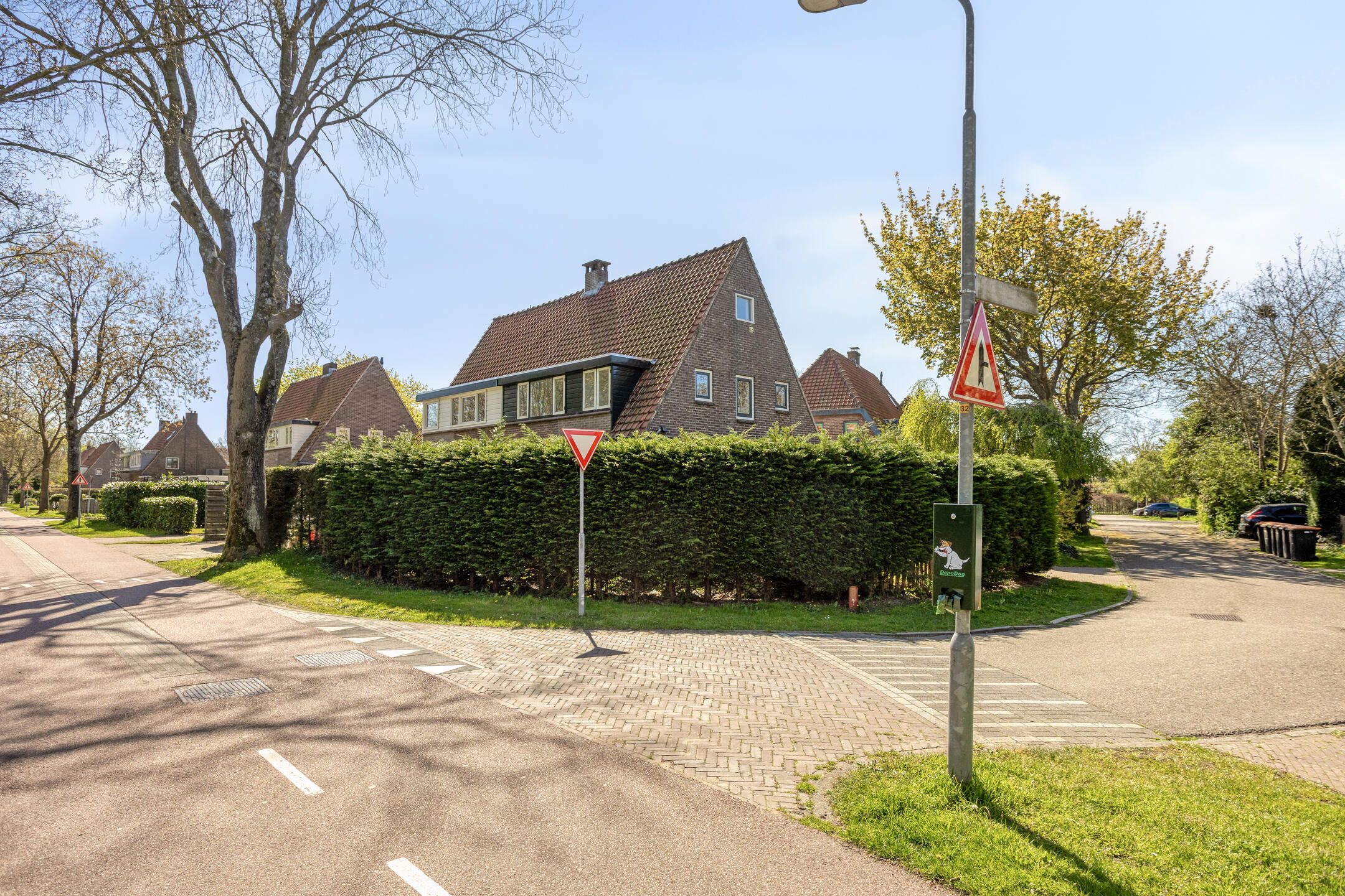 Photo 39 of Van Blaaderenweg 36