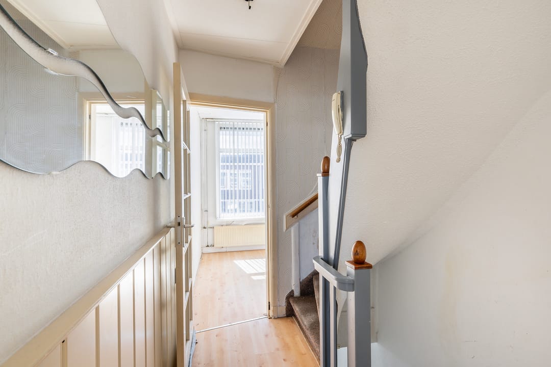 Photo 7 of Mahlerstraat 46