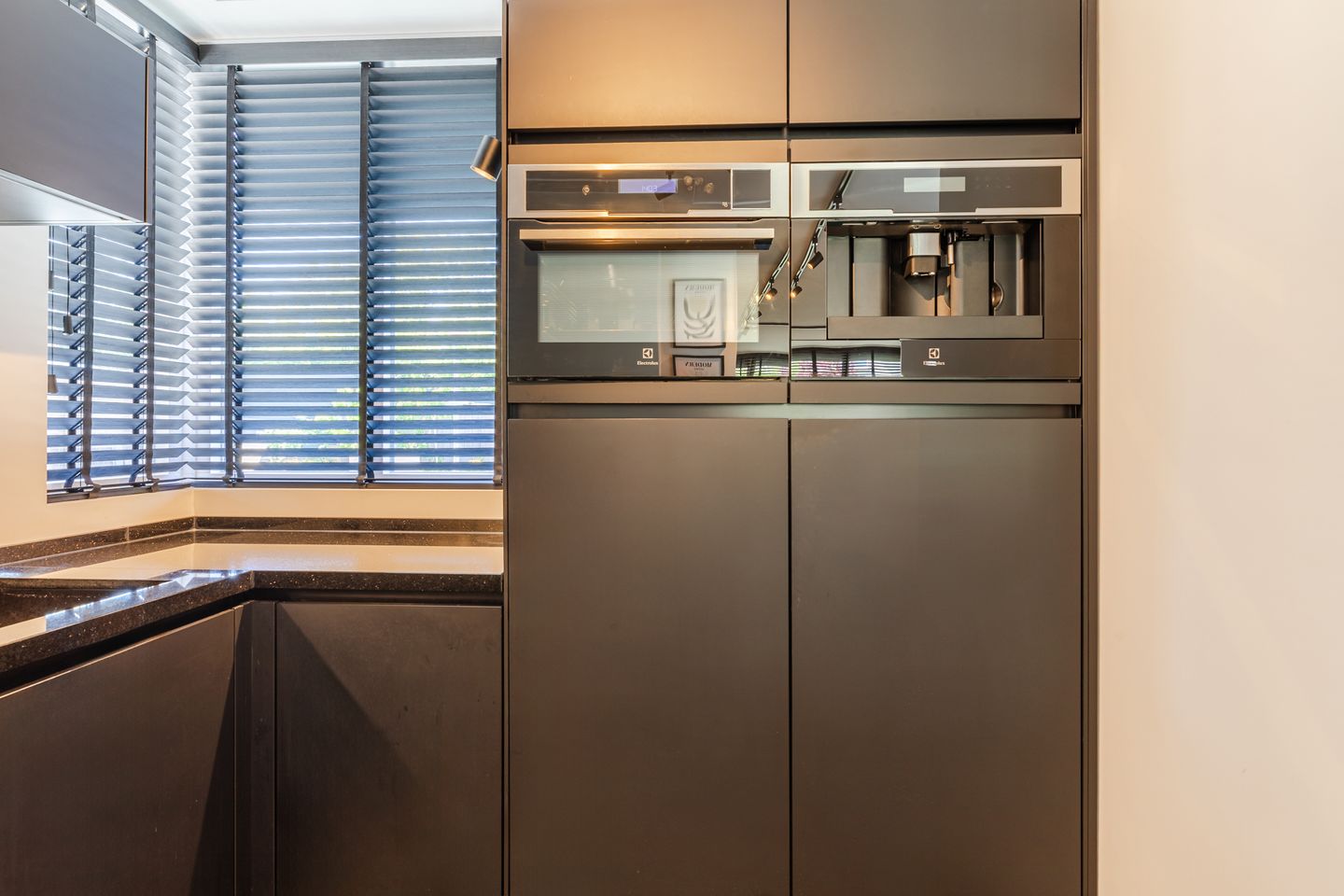 Ready-to-move-in semi-bungalow with energy label A near Eindhoven city center — 19