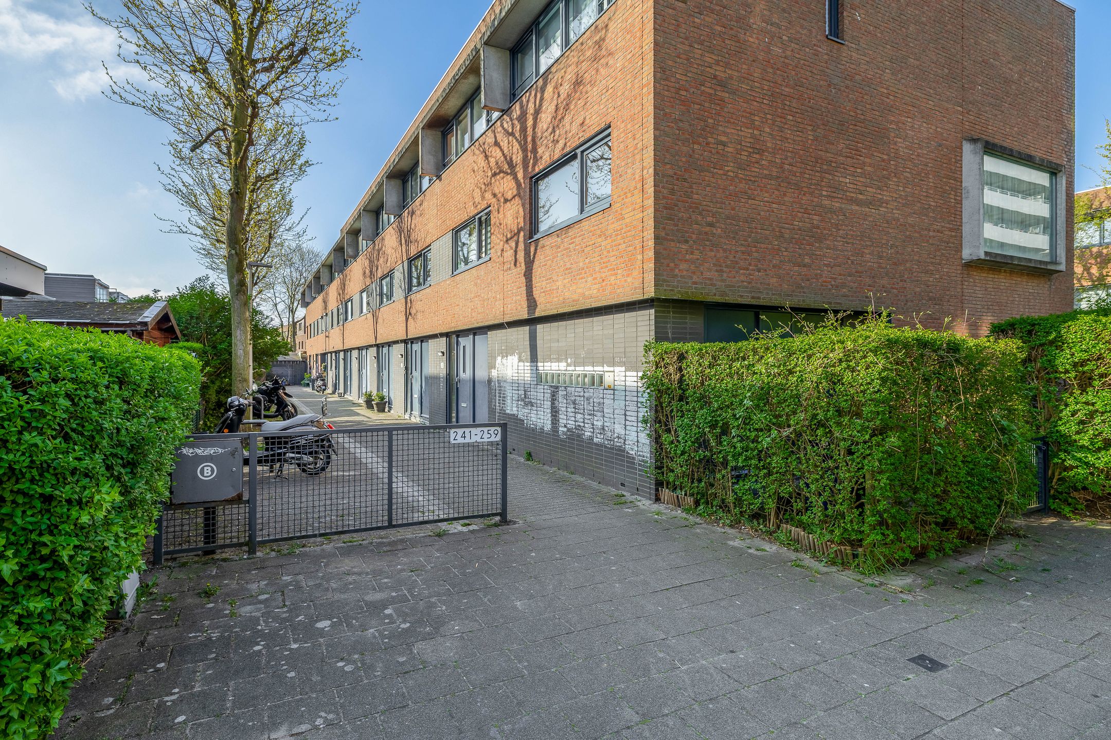 Photo 45 of Lau Mazirellaan 245