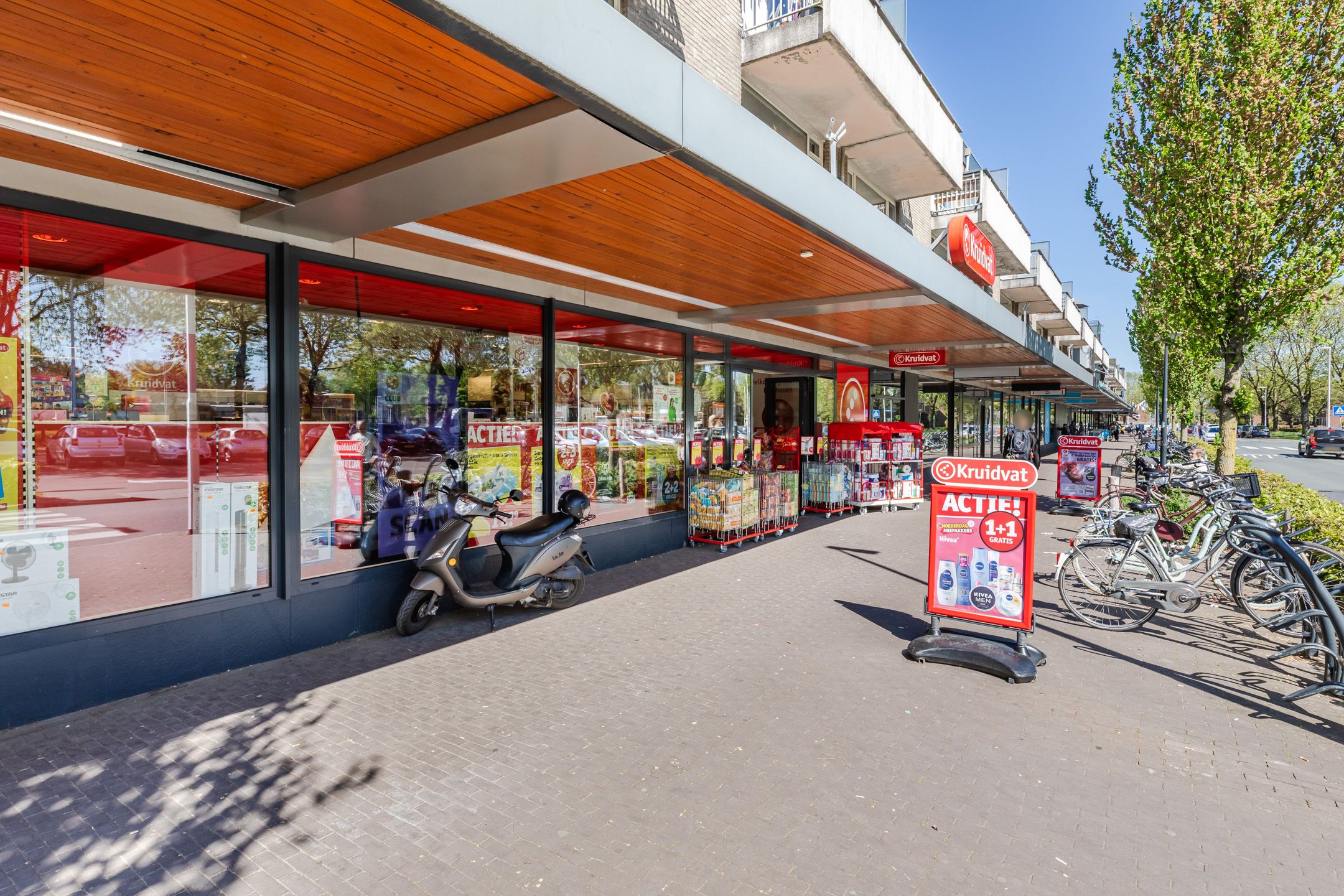 Ready-to-move-in semi-bungalow with energy label A near Eindhoven city center — 48
