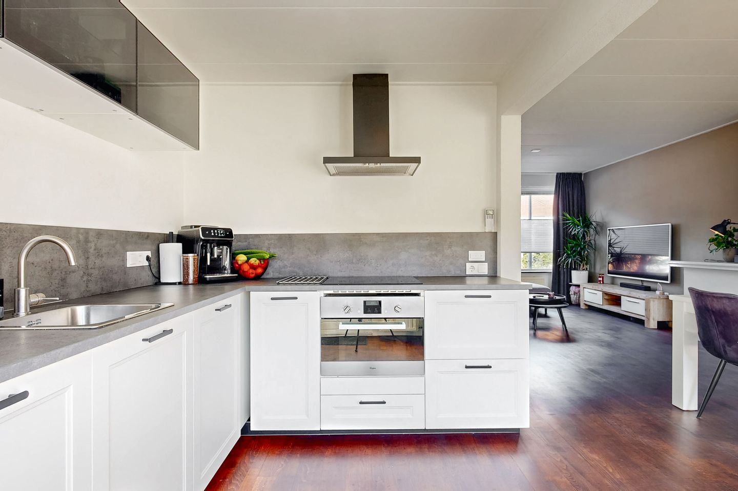 Photo 10 of de Beyerstraat 7