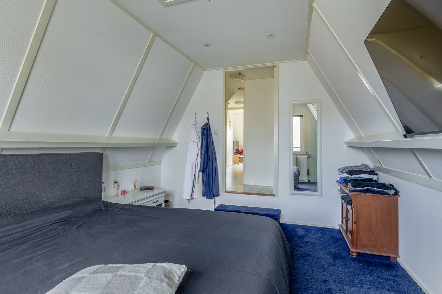 Photo 19 of Nieuwedijk 52