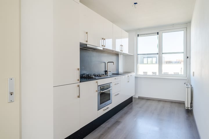 Photo 4 of Nageljongenstraat 31