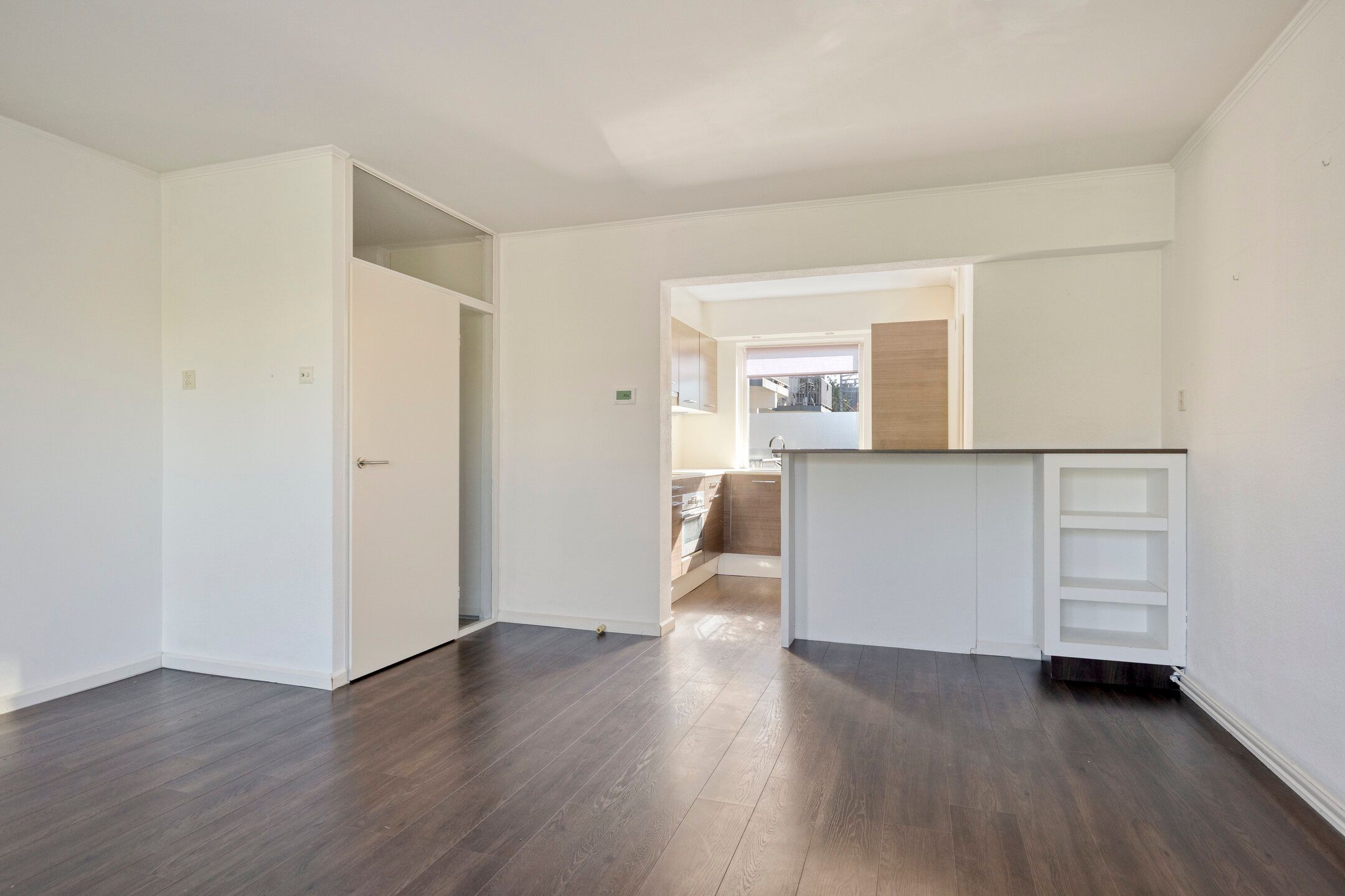 Photo 9 of Emmastraat 34