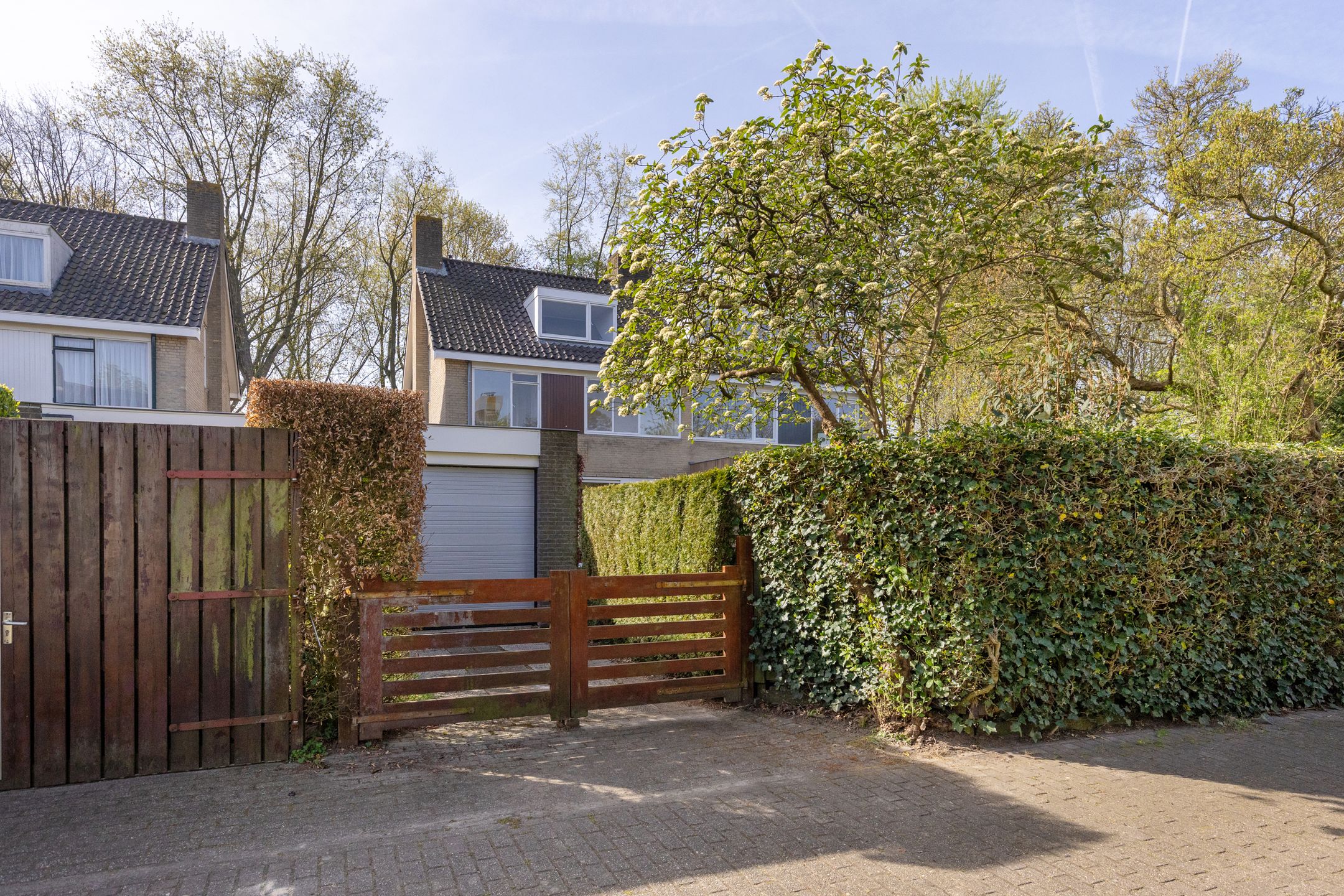 Foto 48 van J F Kennedylaan 44