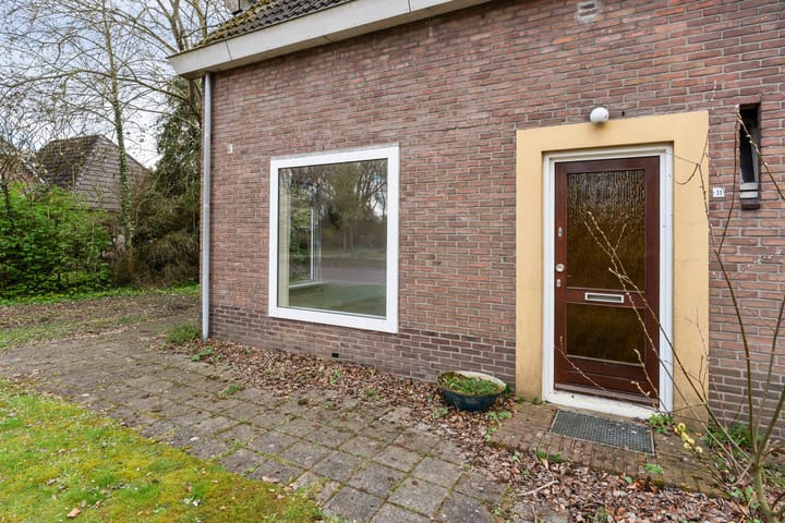 Photo 3 of Thyakkerstraat 11