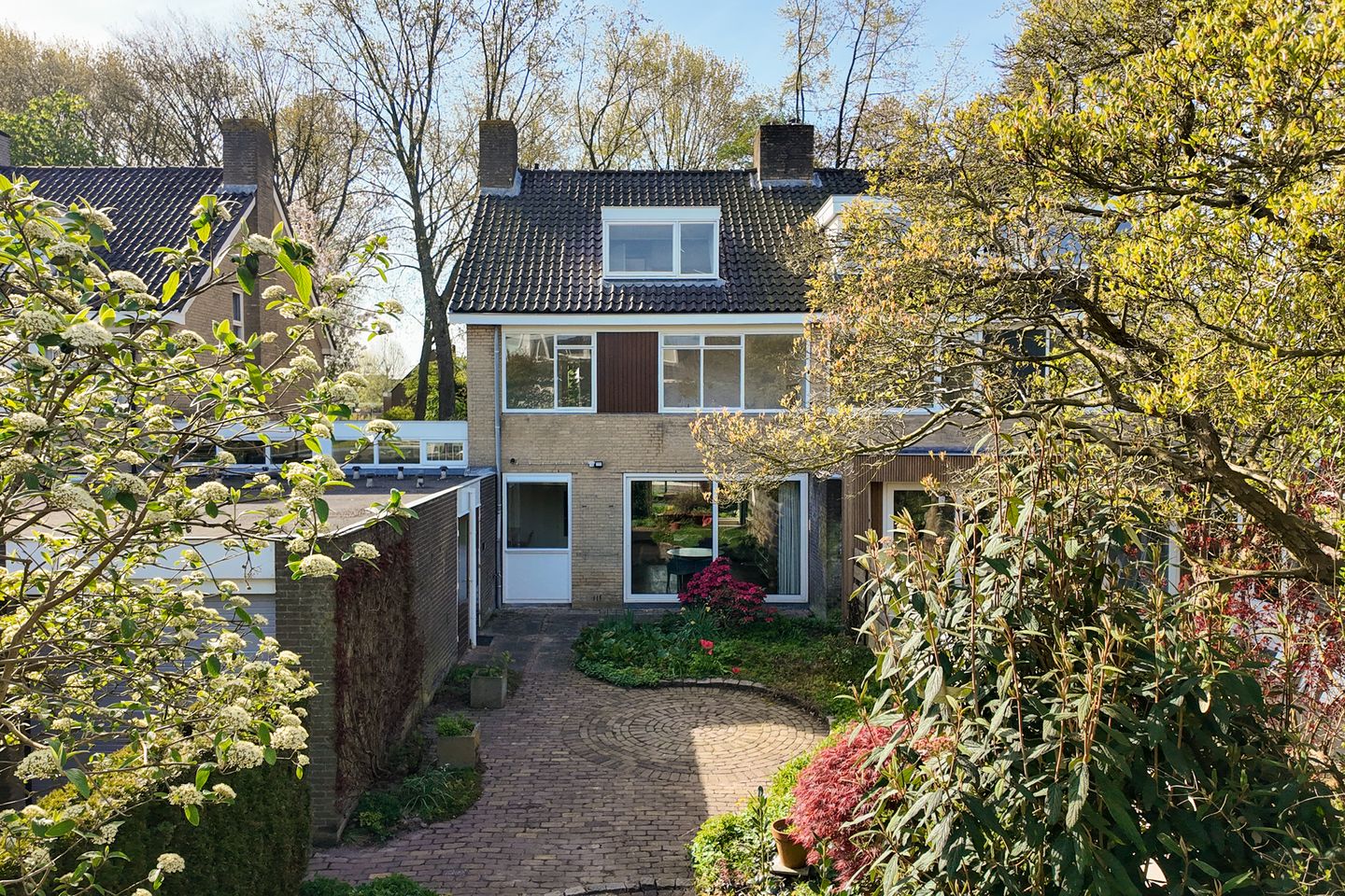 Foto 50 van J F Kennedylaan 44