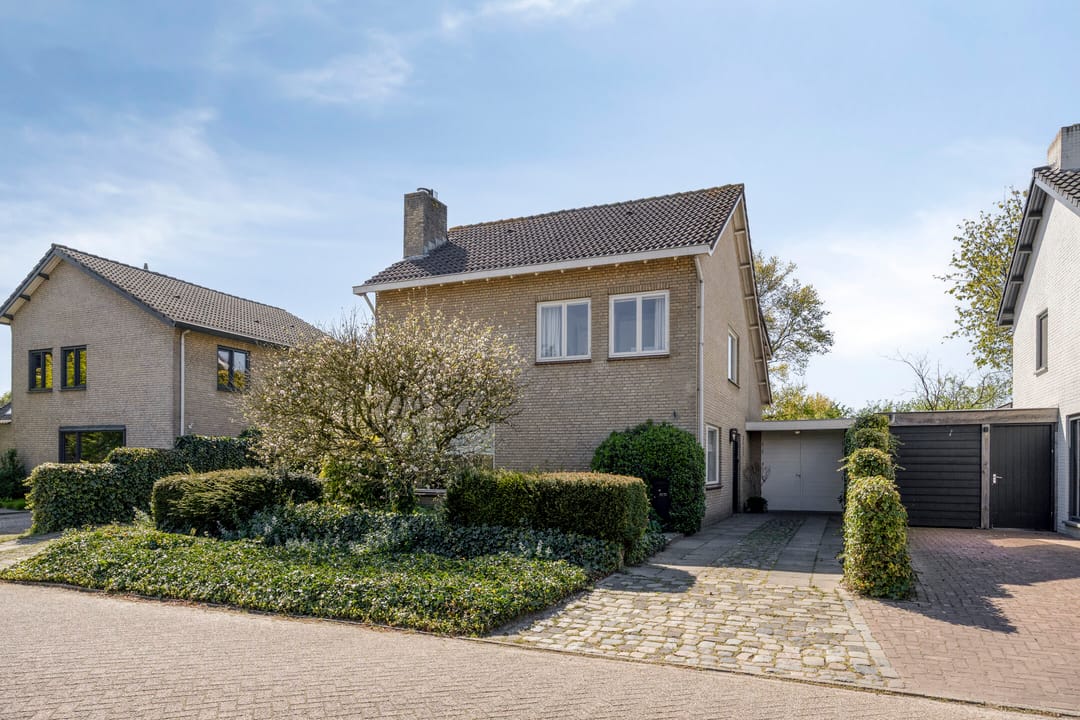 Photo 1 of Pastoor van den Boogaardstraat 45