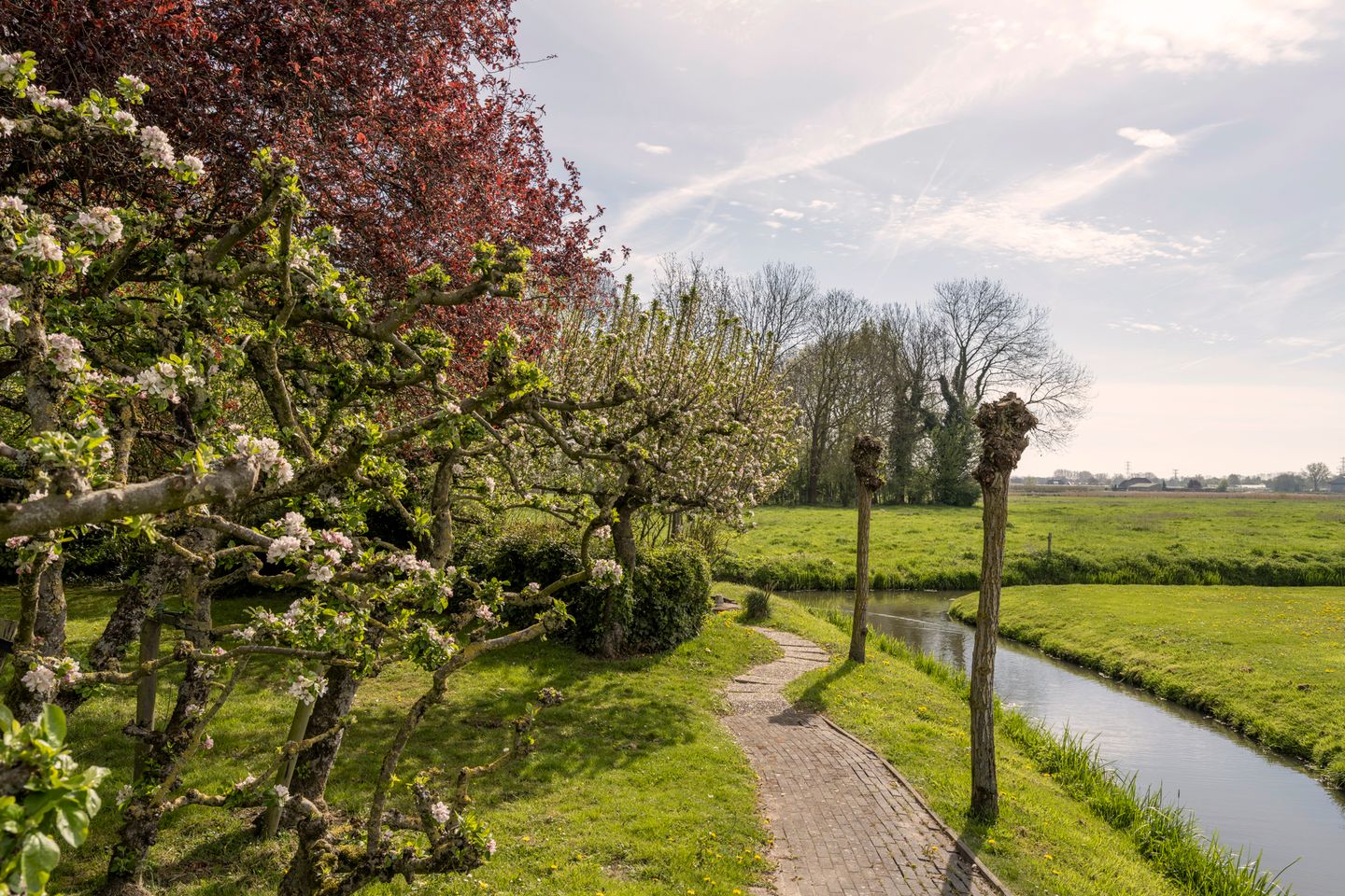 Photo 14 of Uiterdijk 4