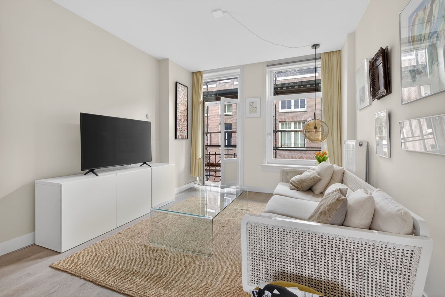 Photo 5 of Jan Bernardusstraat 23-2L