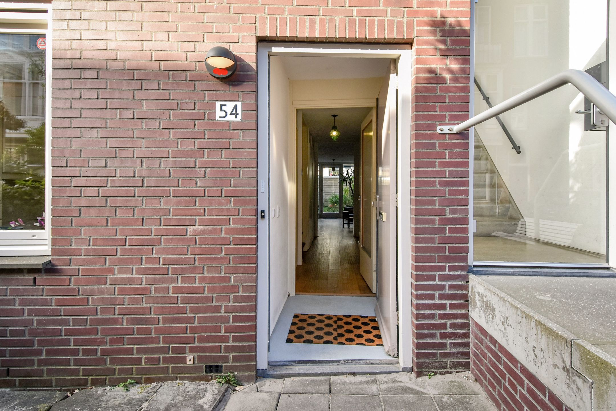 Photo 6 of Dibbetsstraat 54