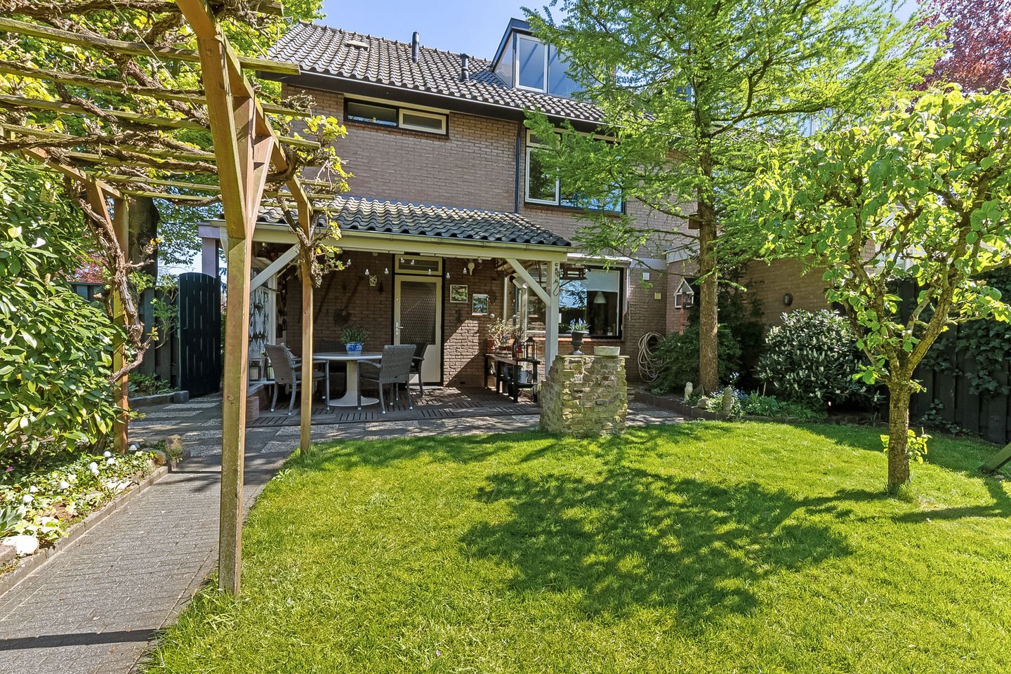 Foto 40 van Bieshaarlaan 20
