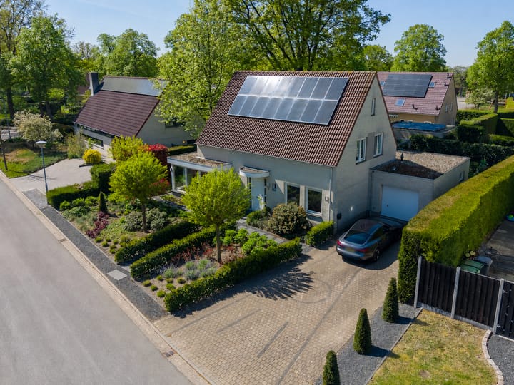 Photo 2 of Bremweg 3